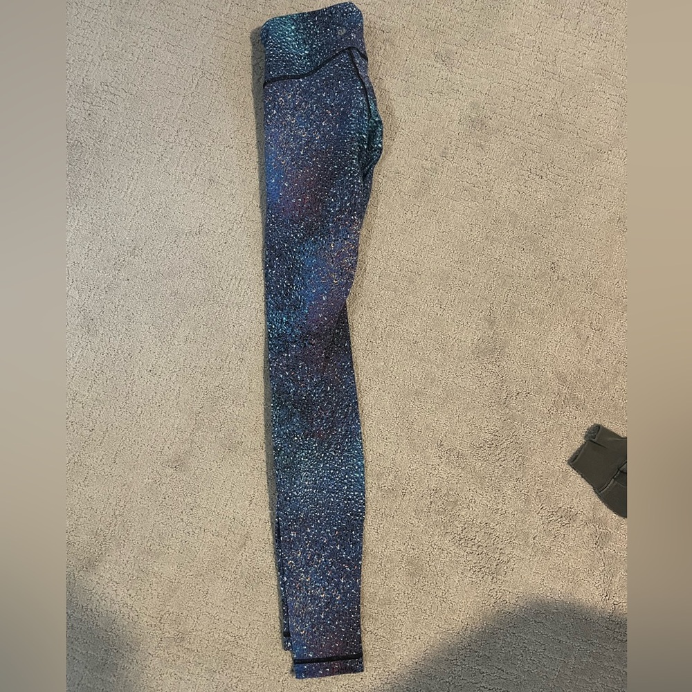 Lulu lemon leggings size 4